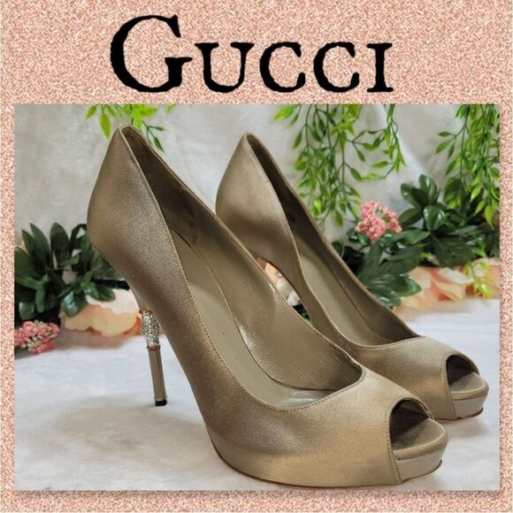 Gucci Vintage Heels Sage Green GORGEOUS EUC - Picture 1 of 17